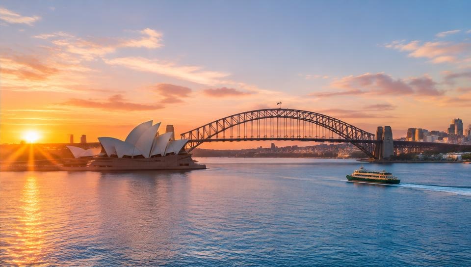 Sunrise in Sydney Harbour